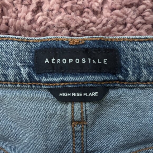 Aeropostale High-Rise Flare Leg Distressed Jeans Women's Size 4R Denim 5 Pocket - Picture 4 of 10